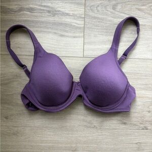 Victoria's Secret Purple Underwire Bra with Adjustable Straps